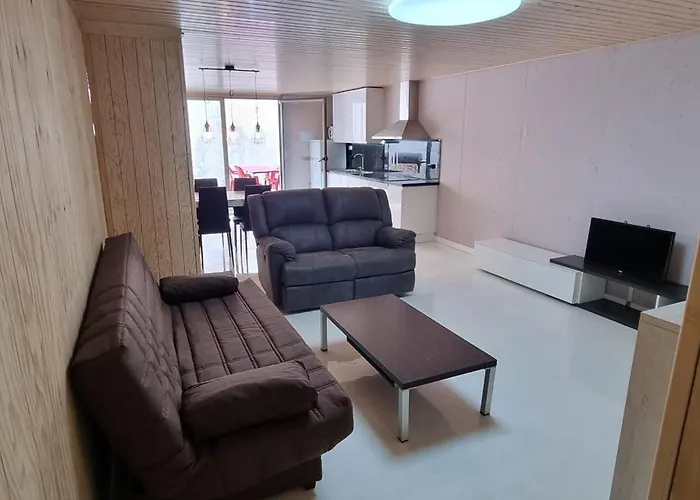 Loft Con 2 Dormitorios, Jacuzzi Y Garage * Cambrils
