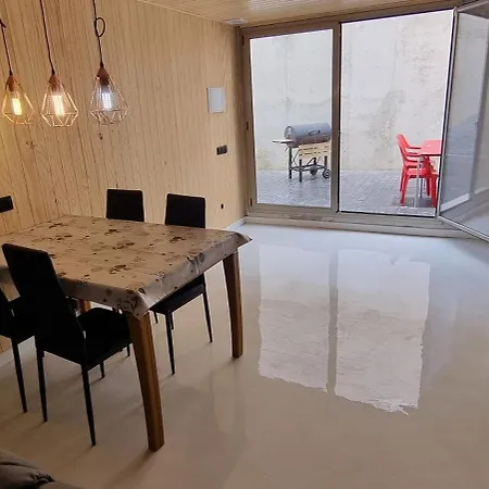 Loft Con 2 Dormitorios, Jacuzzi Y Garage Apartman Cambrils