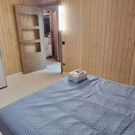 Loft Con 2 Dormitorios, Jacuzzi Y Garage *