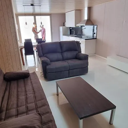 Loft Con 2 Dormitorios, Jacuzzi Y Garage Apartament Cambrils