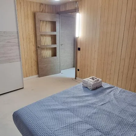 Loft Con 2 Dormitorios, Jacuzzi Y Garage Apartman *