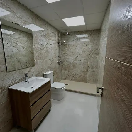 Loft Con 2 Dormitorios, Jacuzzi Y Garage *