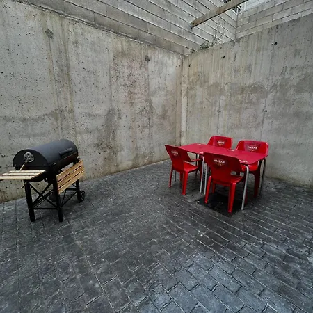 Loft Con 2 Dormitorios, Jacuzzi Y Garage Apartman *