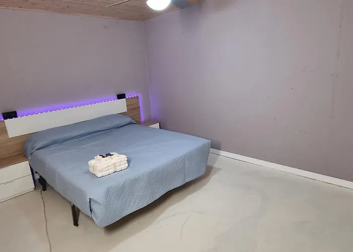 Loft Con 2 Dormitorios, Jacuzzi Y Garage