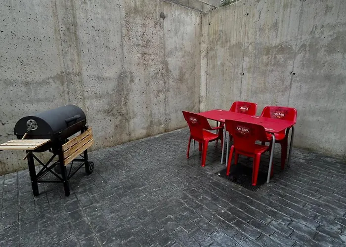 Loft Con 2 Dormitorios, Jacuzzi Y Garage Lägenhet *