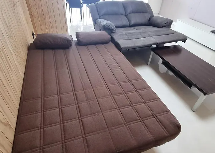 Loft Con 2 Dormitorios, Jacuzzi Y Garage Lägenhet